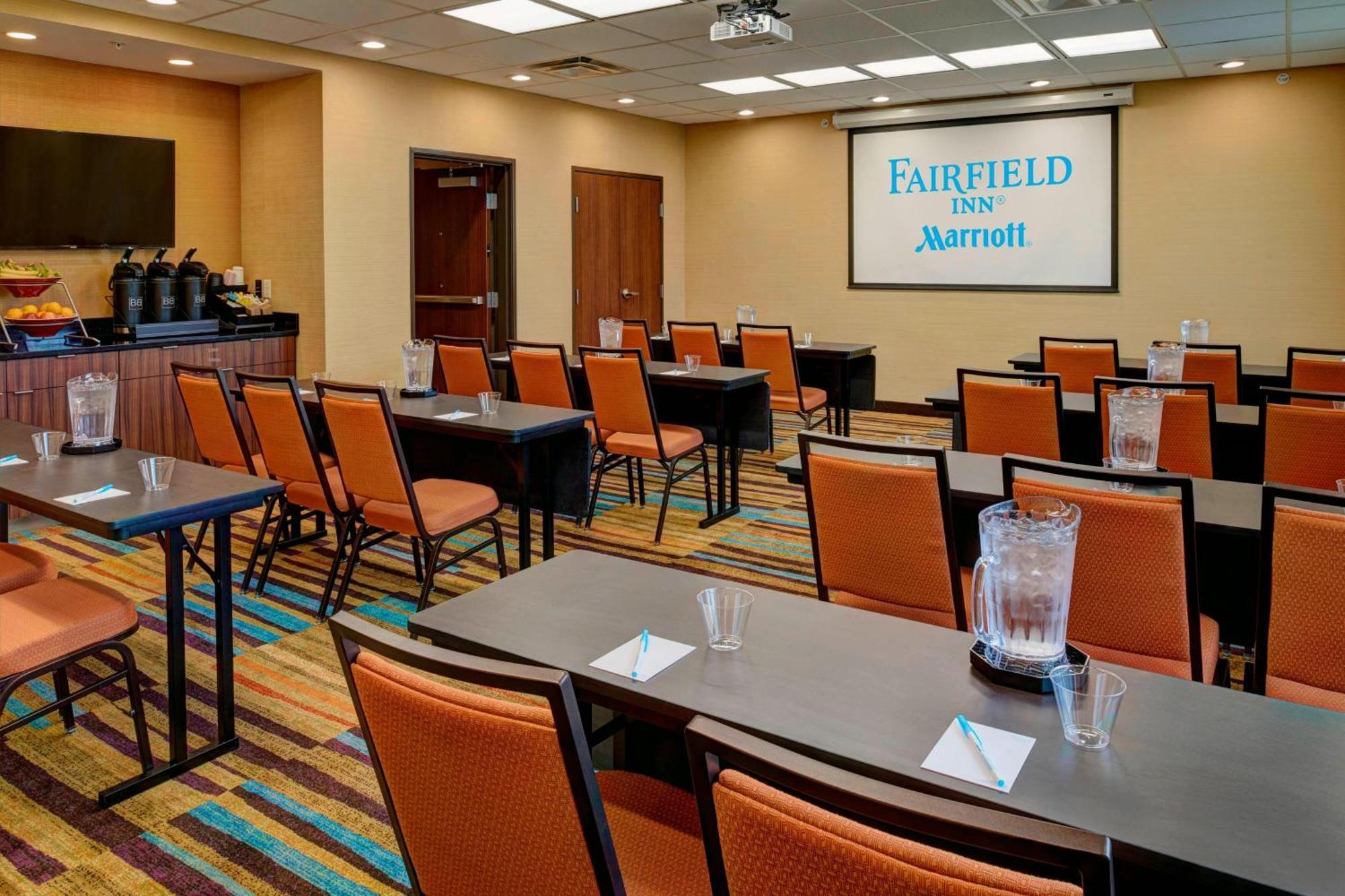 Fairfield & By Marriott Detroit