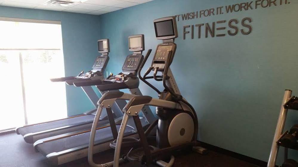 Fairfield & By Marriott Detroit